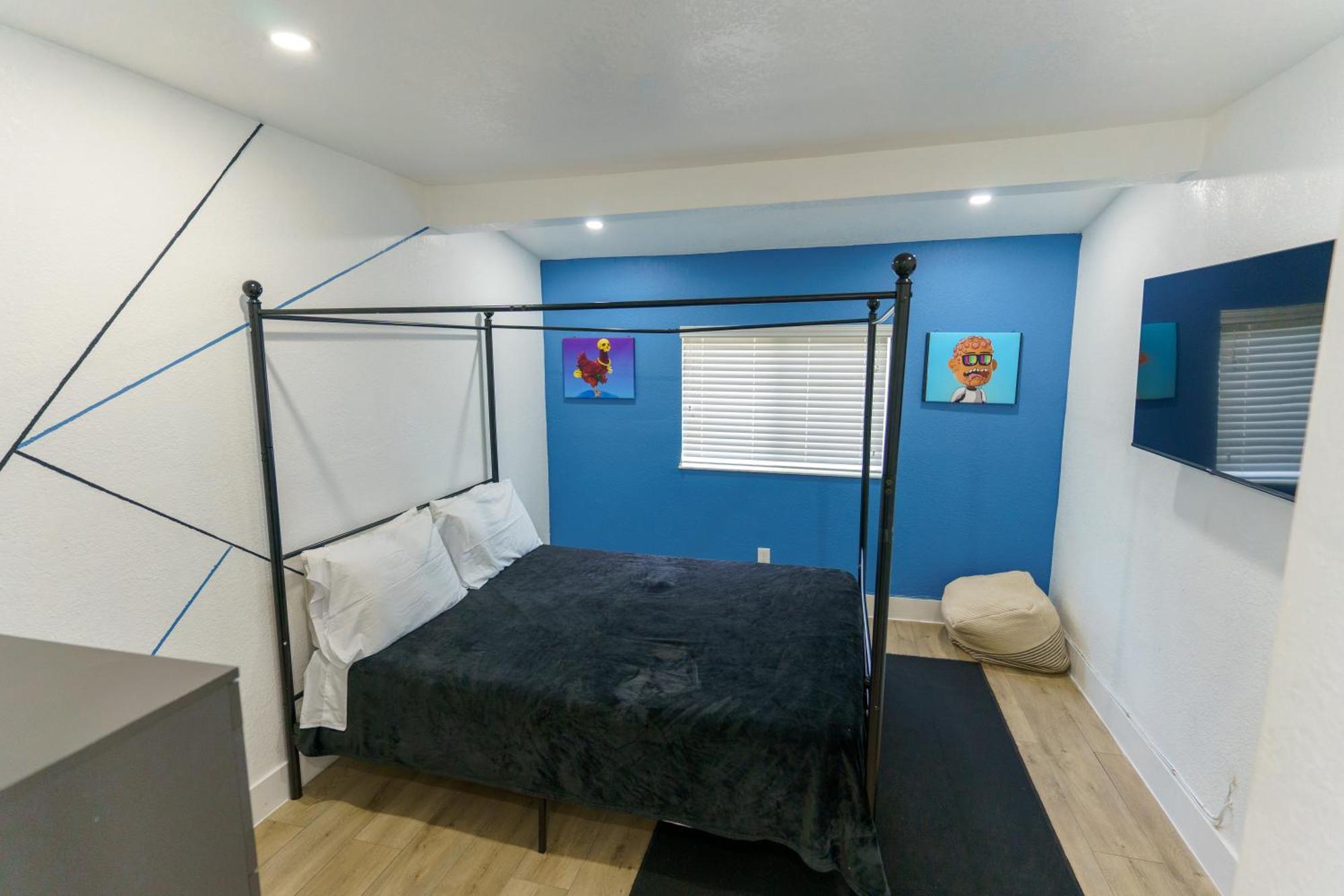 Cryptocabana Miami Bagian luar foto