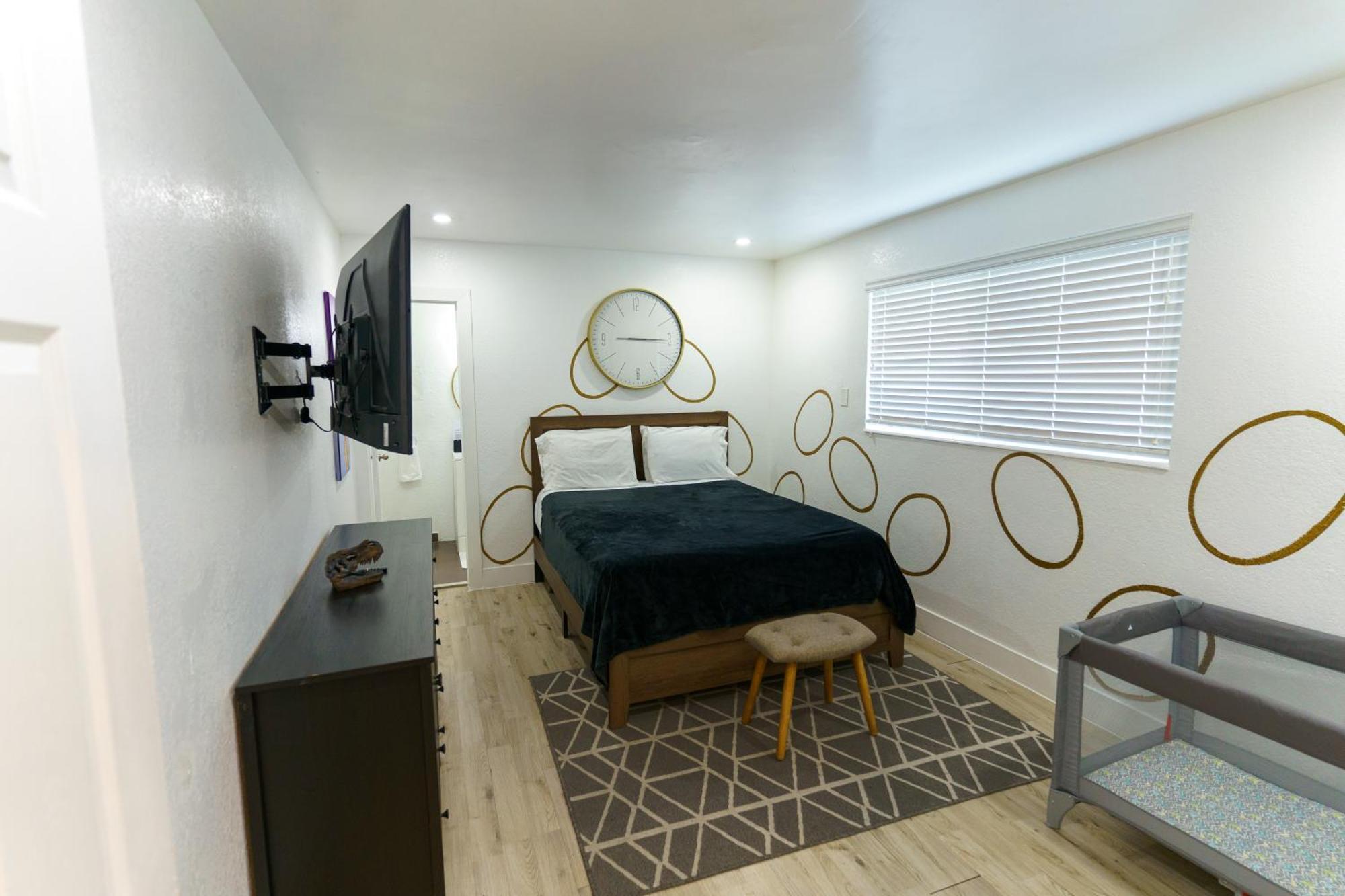 Cryptocabana Miami Bagian luar foto